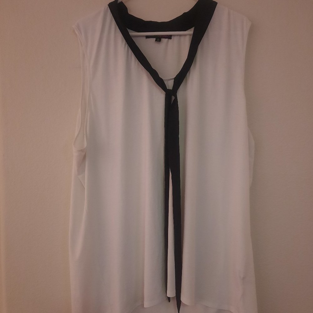 Heart Soul White Tank Top with Black Collar